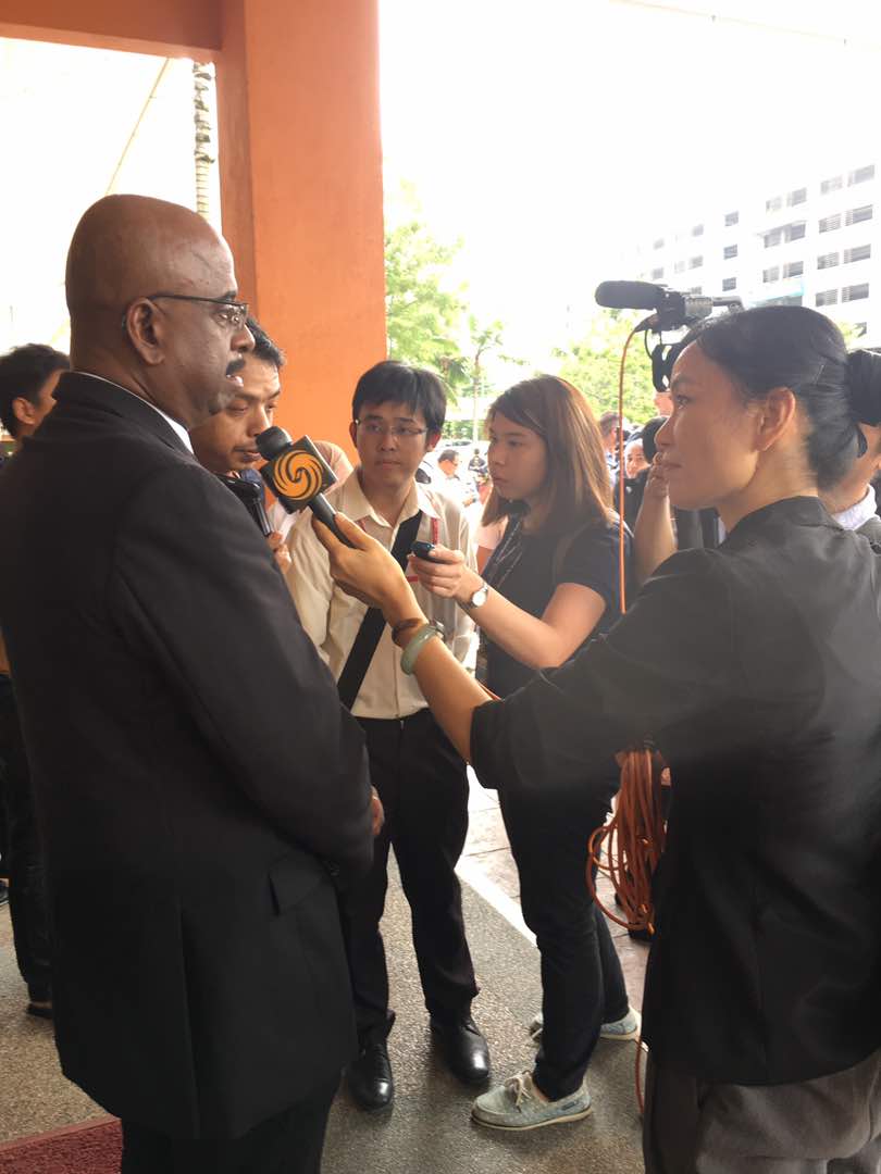 WhatsApp-Image-2018-05-16-at-15.50.34-1 Historic Moment - 16.05.2018 : Anwar is free !